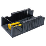 Skrzynka uciosowa 4.5" 320x120x75 mm z zaciskami